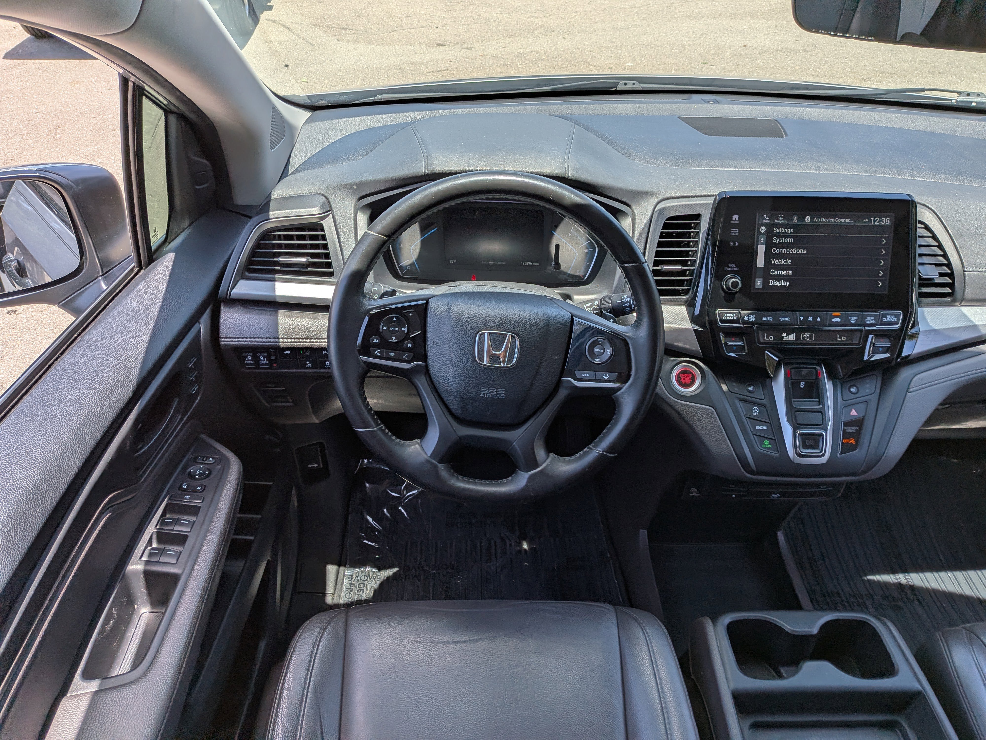 Used 2019 Lunar Silver Metallic Honda Touring image 20