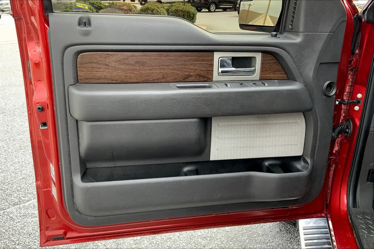 Used 2013 Ruby Red Metallic Tinted Clearcoat Ford Lariat image 21