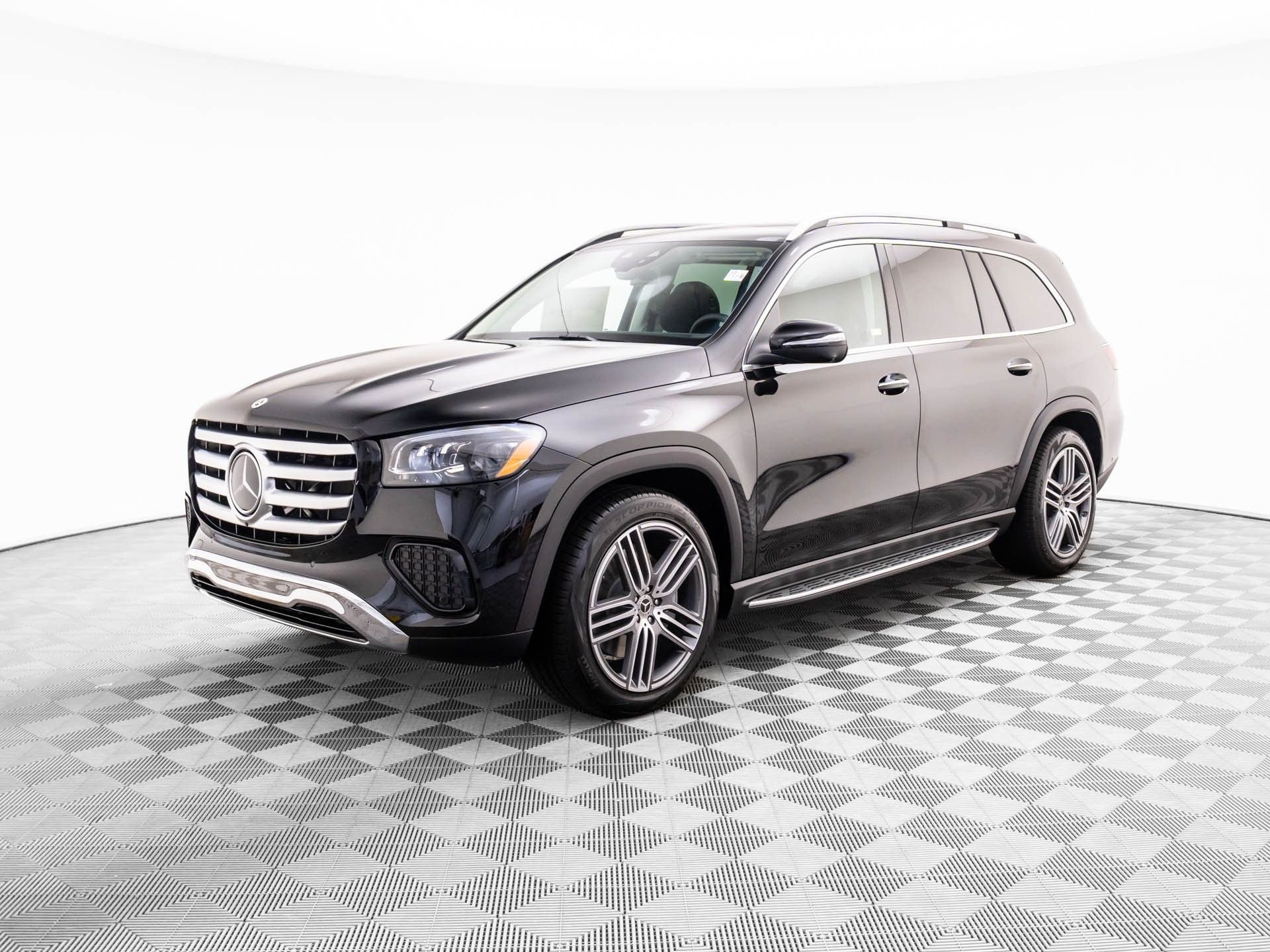 New 2026 Black Mercedes-Benz GLS 450 image 1