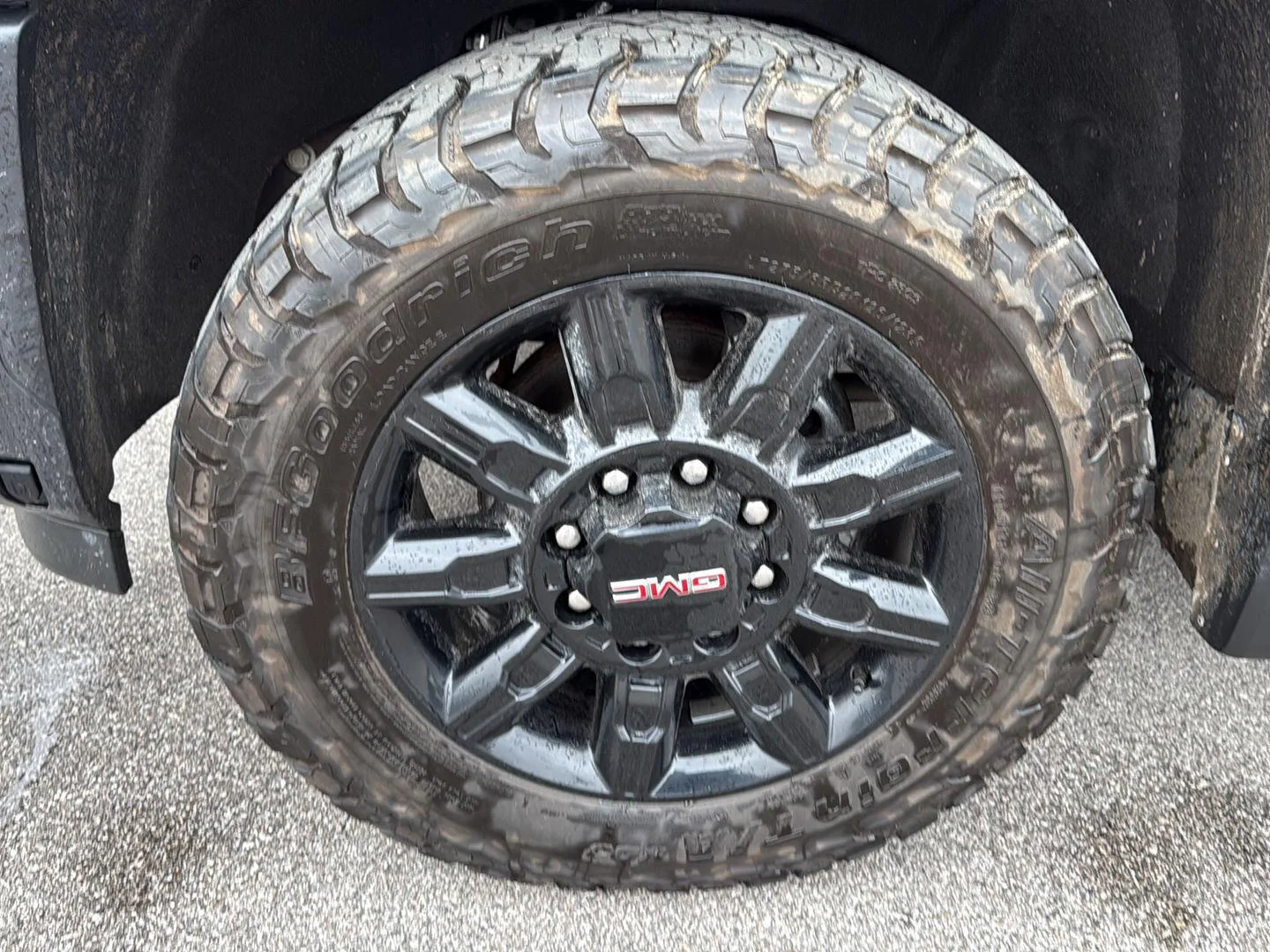 Used 2024 Onyx Black GMC AT4 image 15