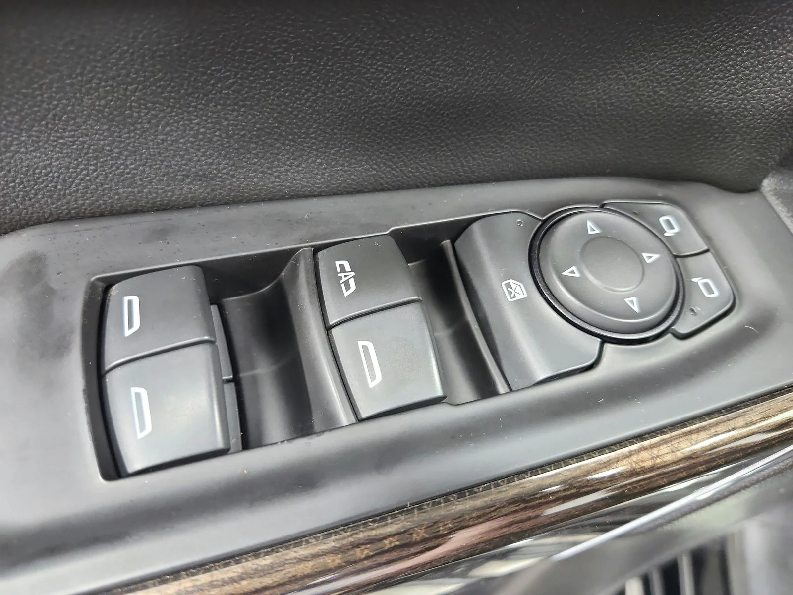 Used 2020 Black Chevrolet LT image 35