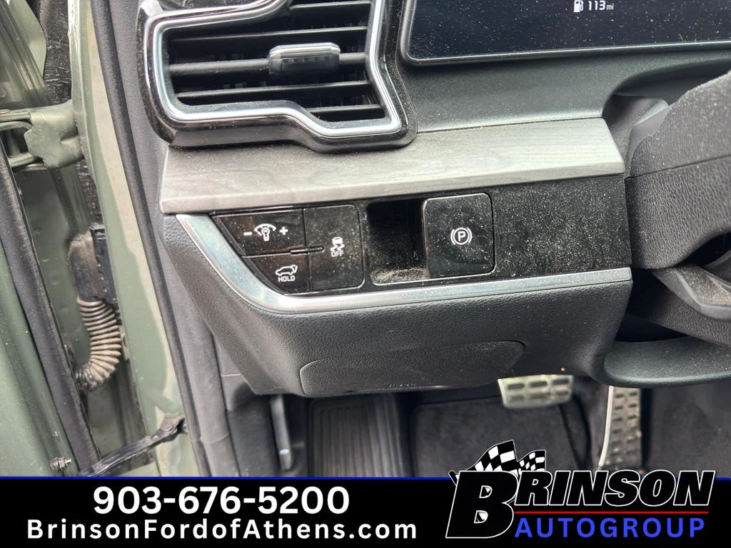 Used 2023  Kia X-Pro Prestige image 16