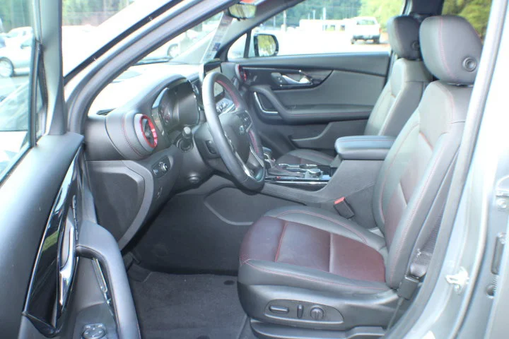 Used 2023 STERLING GRAY METALLIC Chevrolet RS image 13