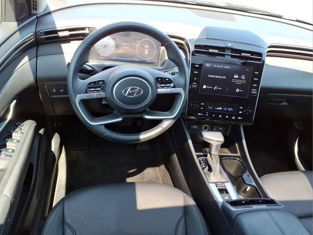 Used 2023 Gray Hyundai SEL image 17
