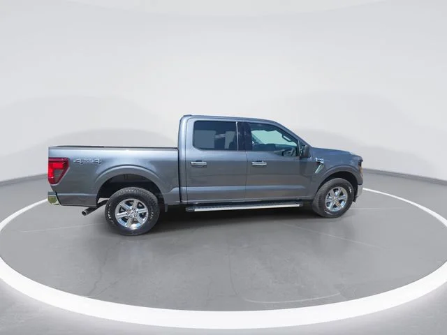 Used 2025 Gray Ford XLT image 9