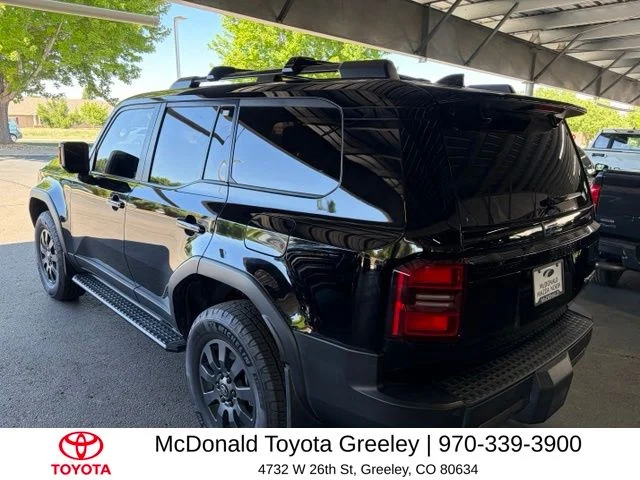 Used 2025 Black Toyota Base image 11