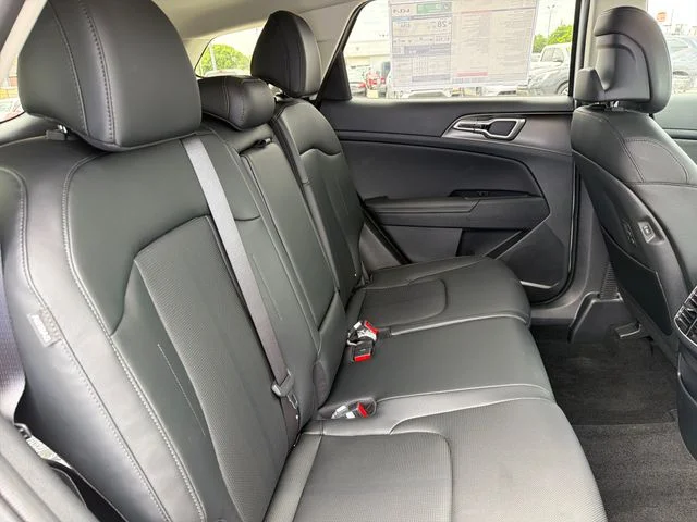 New 2026 White Kia EX image 24