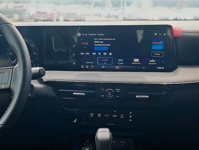 2026 Nissan KICKS SR - Photo 18
