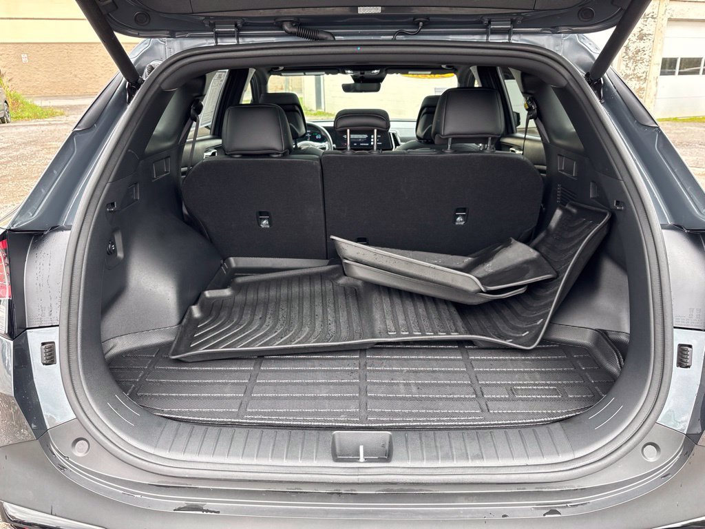 Used 2025 Gray Kia X-Line image 25