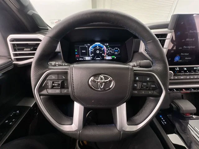 Used 2025 Black Toyota Platinum image 29