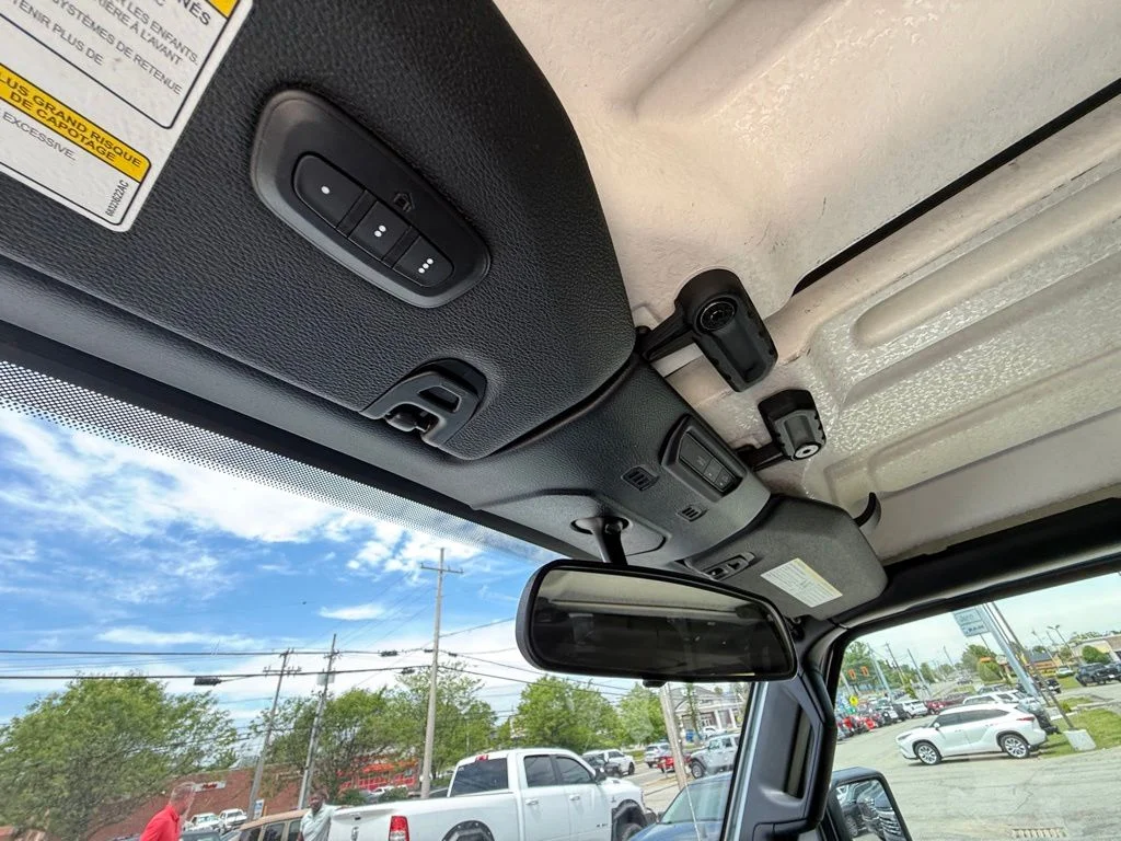 2023 Jeep Gladiator Sport S - Photo 22