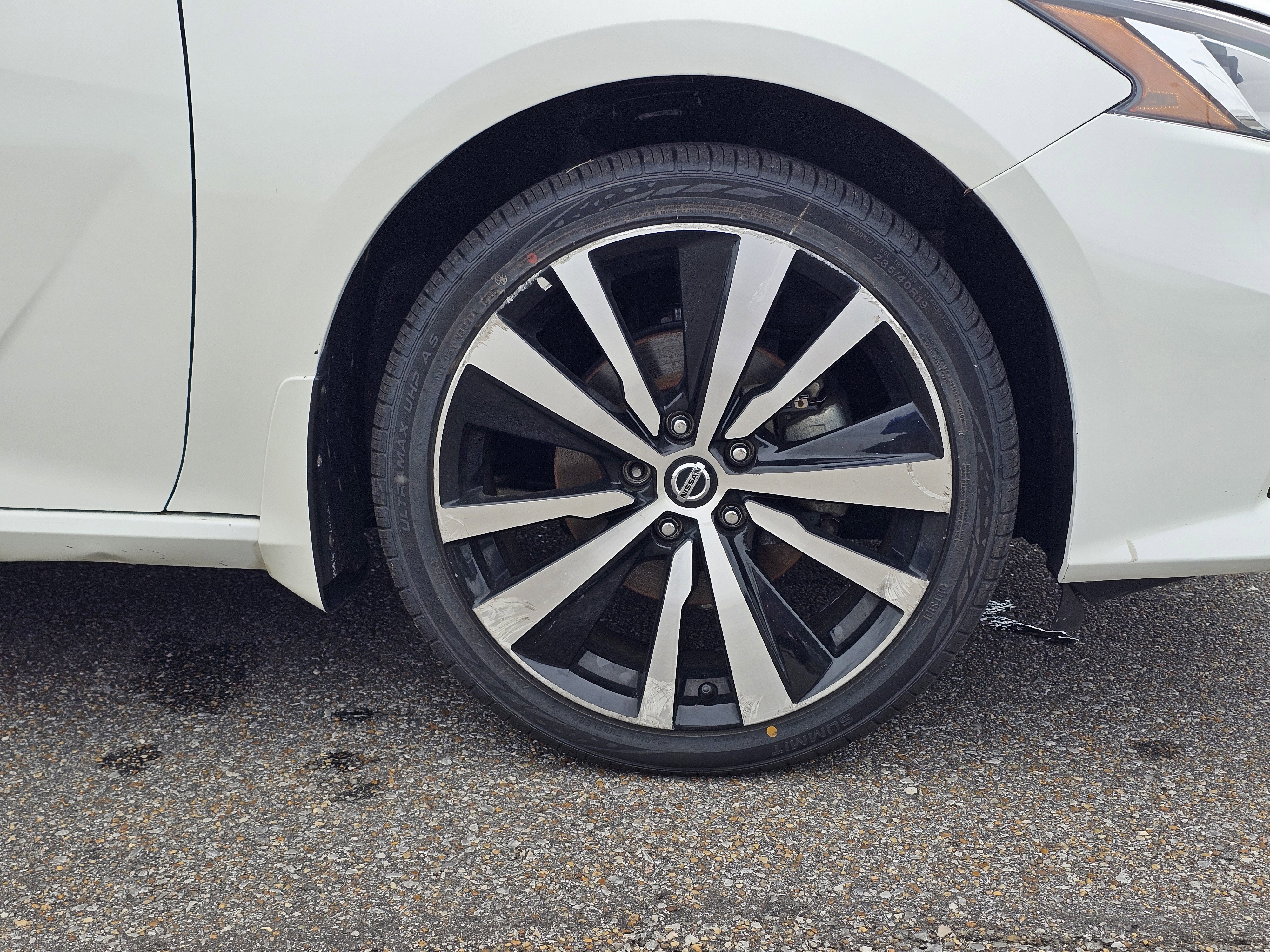 Used 2021 Pearl White Tricoat Nissan 2.5 SR image 6