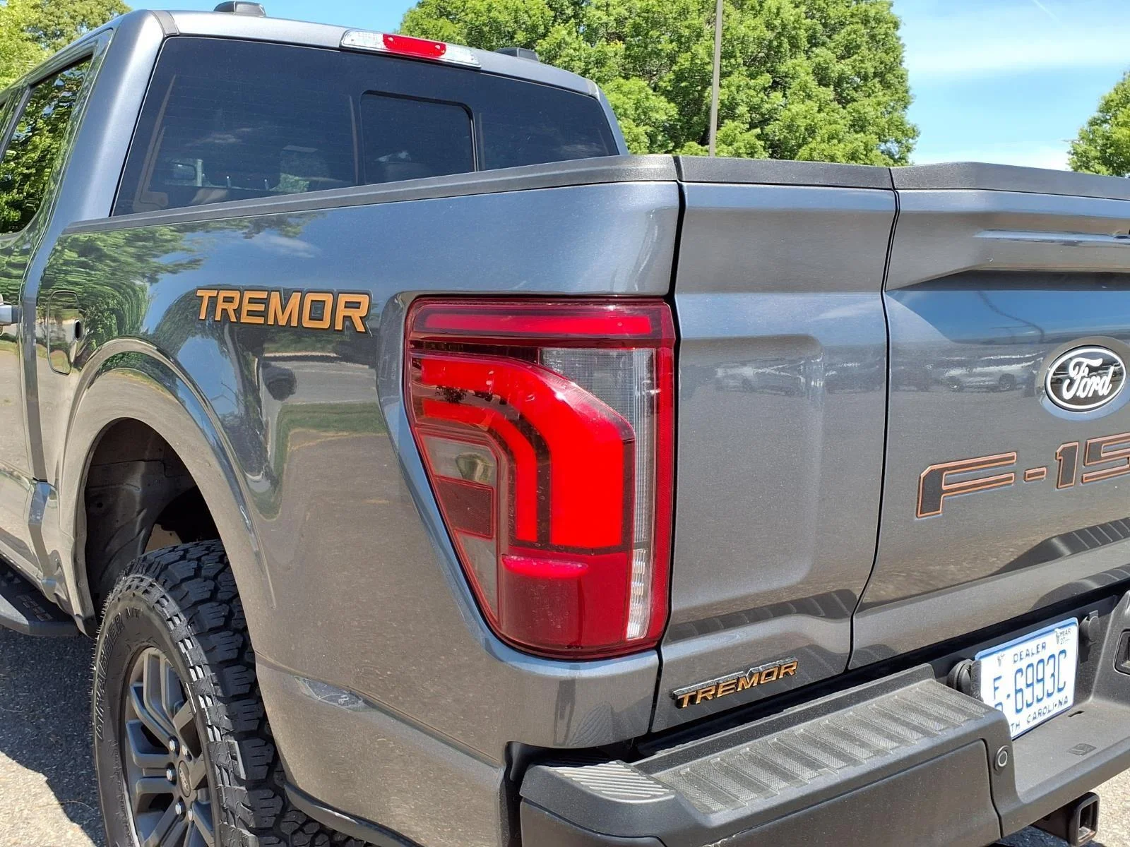Certified Used 2025 Carbonized Gray Metallic Ford Tremor image 18