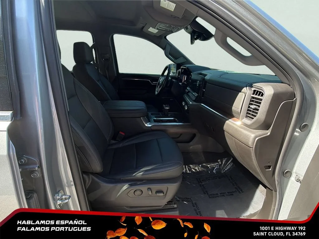 Used 2024 Sterling Metallic GMC SLT image 29