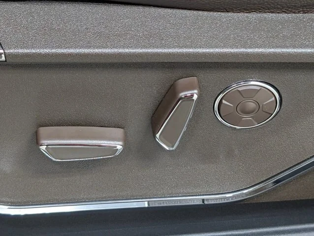 New 2026 Ruby Red Metallic Tinted Clearcoat Ford King Ranch® image 54