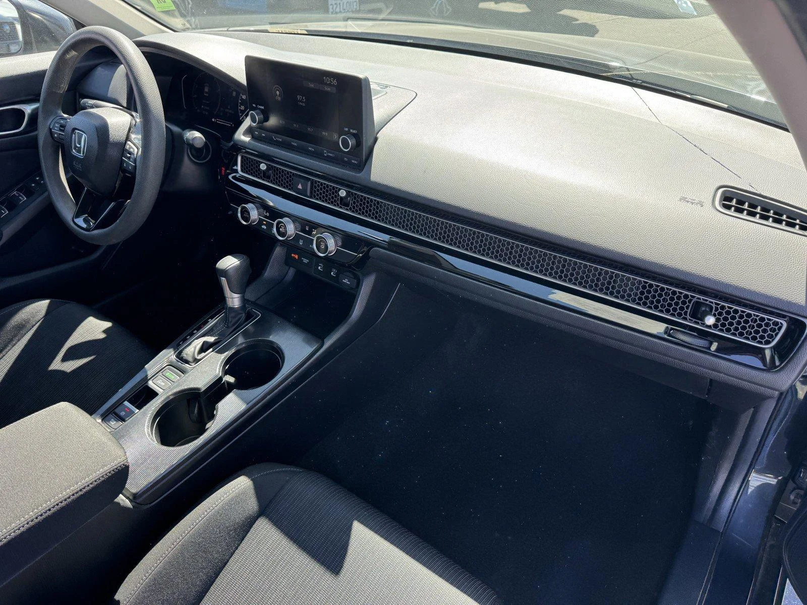 Used 2025  Honda LX image 7