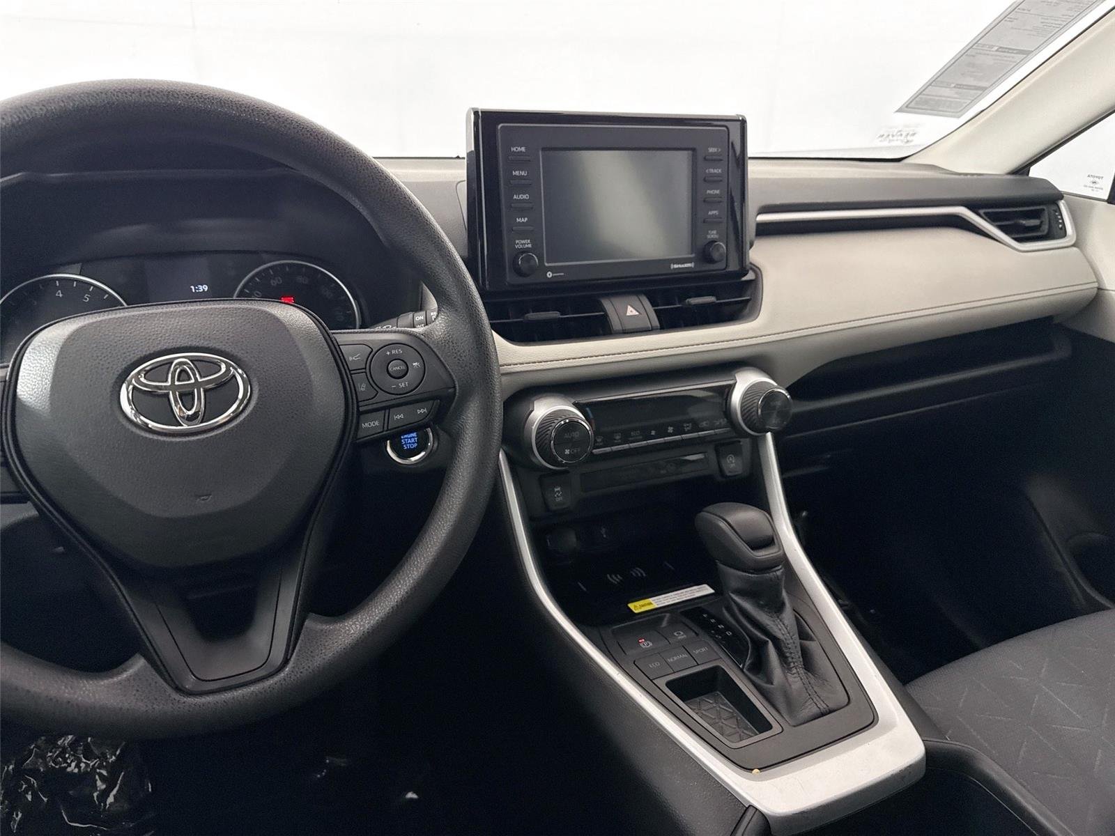 Used 2022 Silver Sky Metallic Toyota XLE image 29