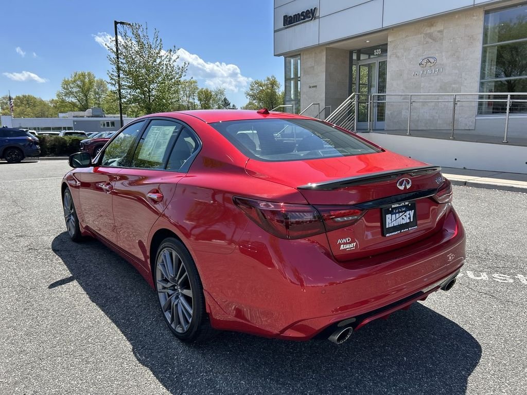 Certified Used 2024 Red INFINITI Red Sport 400 image 6