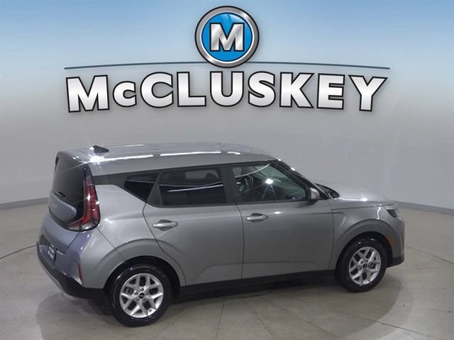 Used 2025 Gray Kia LX image 4
