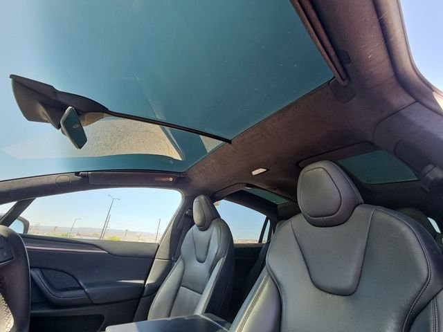 2022 Tesla Model X Long Range - Photo 15