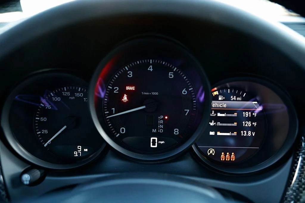2026 Porsche Macan T - Photo 33