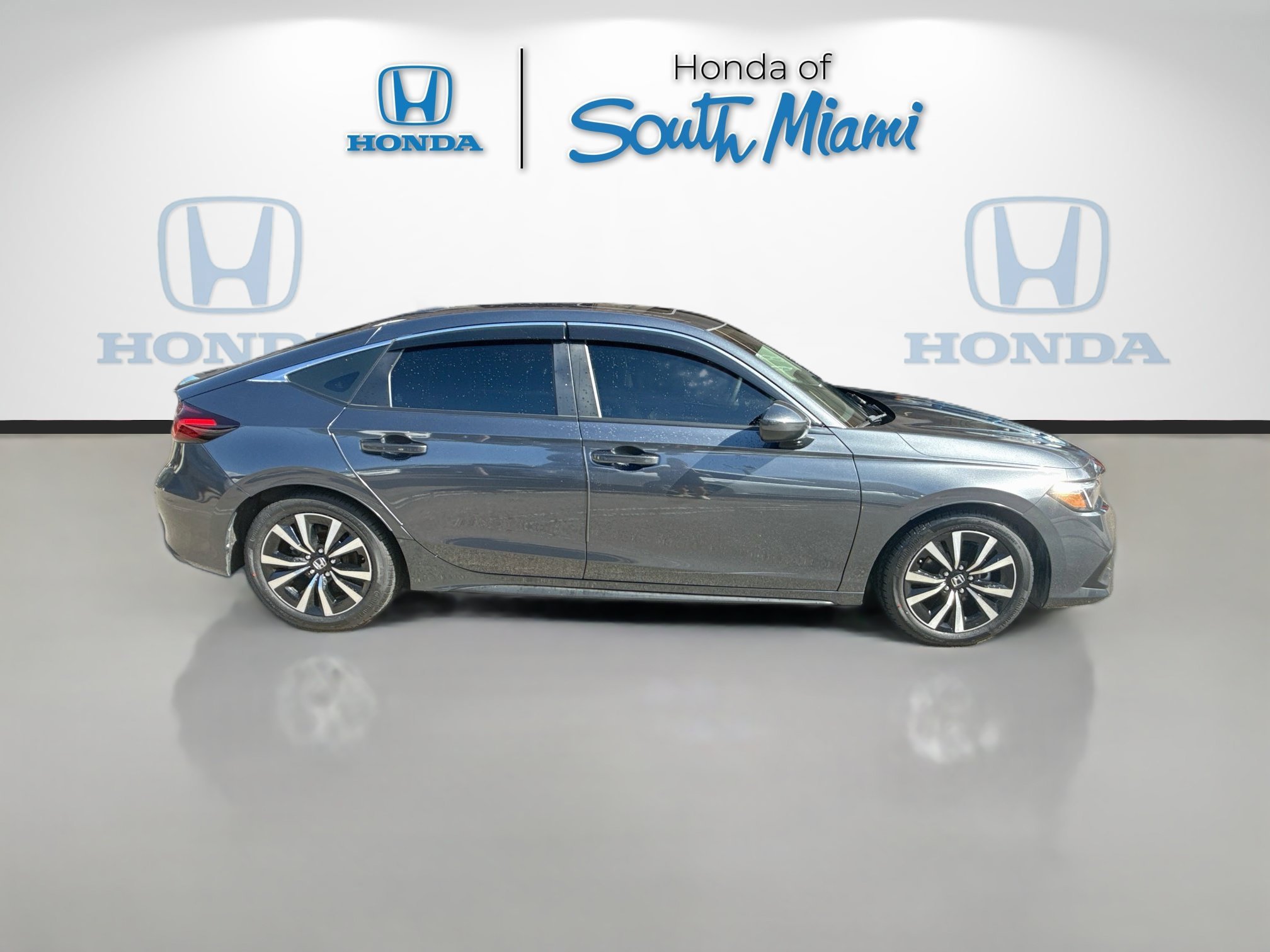 Used 2024 Meteorite Gray Metallic Honda EX-L image 8