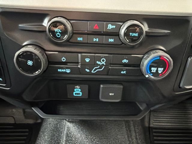 New 2027 Carbonized Gray Metallic Ford F-250® XLT image 37