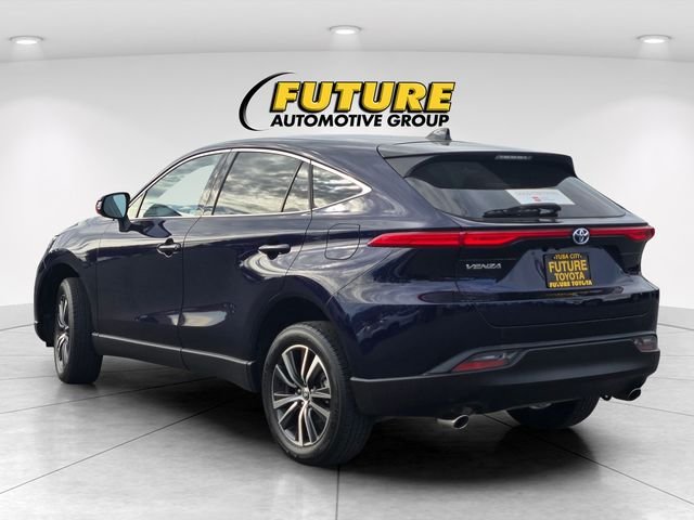 Used 2024  Toyota LE image 6