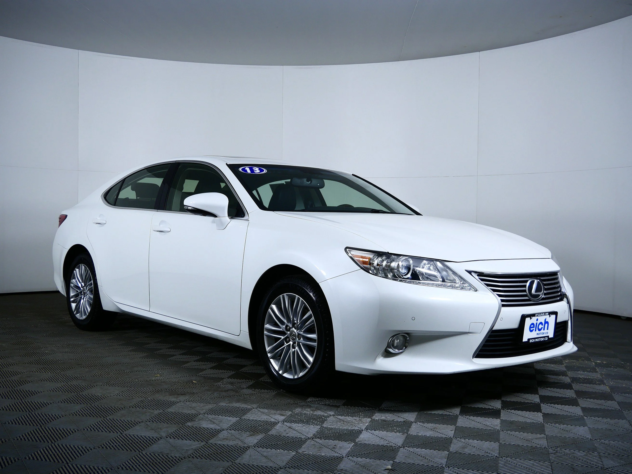 2013 Lexus ES 350 350's photo