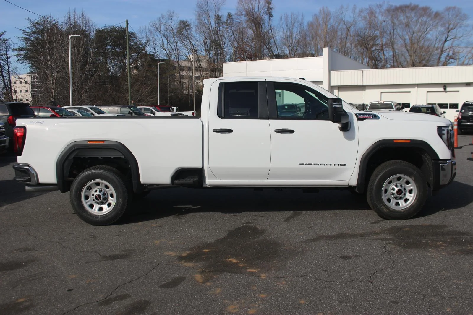 New 2026 Summit White GMC Pro image 8