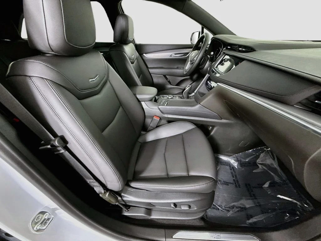 New 2026 White Cadillac Luxury image 27