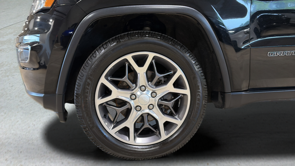 Used 2020 Black Jeep Limited image 11