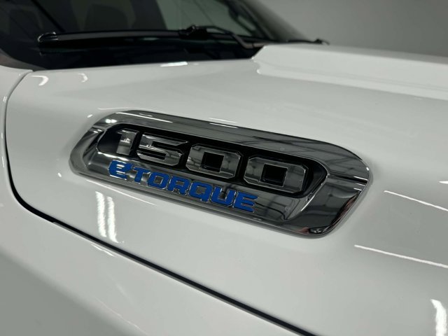 New 2026 Bright White Clear-Coat Exterior Paint RAM Laramie image 8