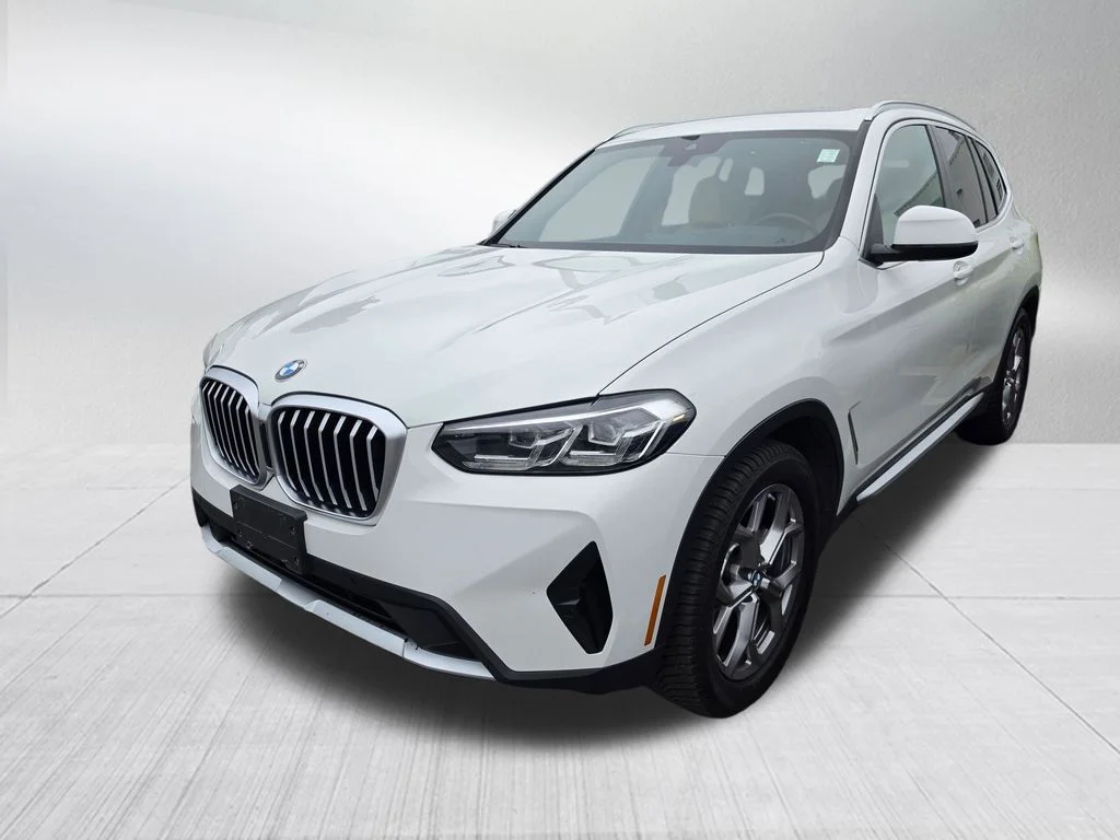 2022 BMW X3 xDrive30i's photo