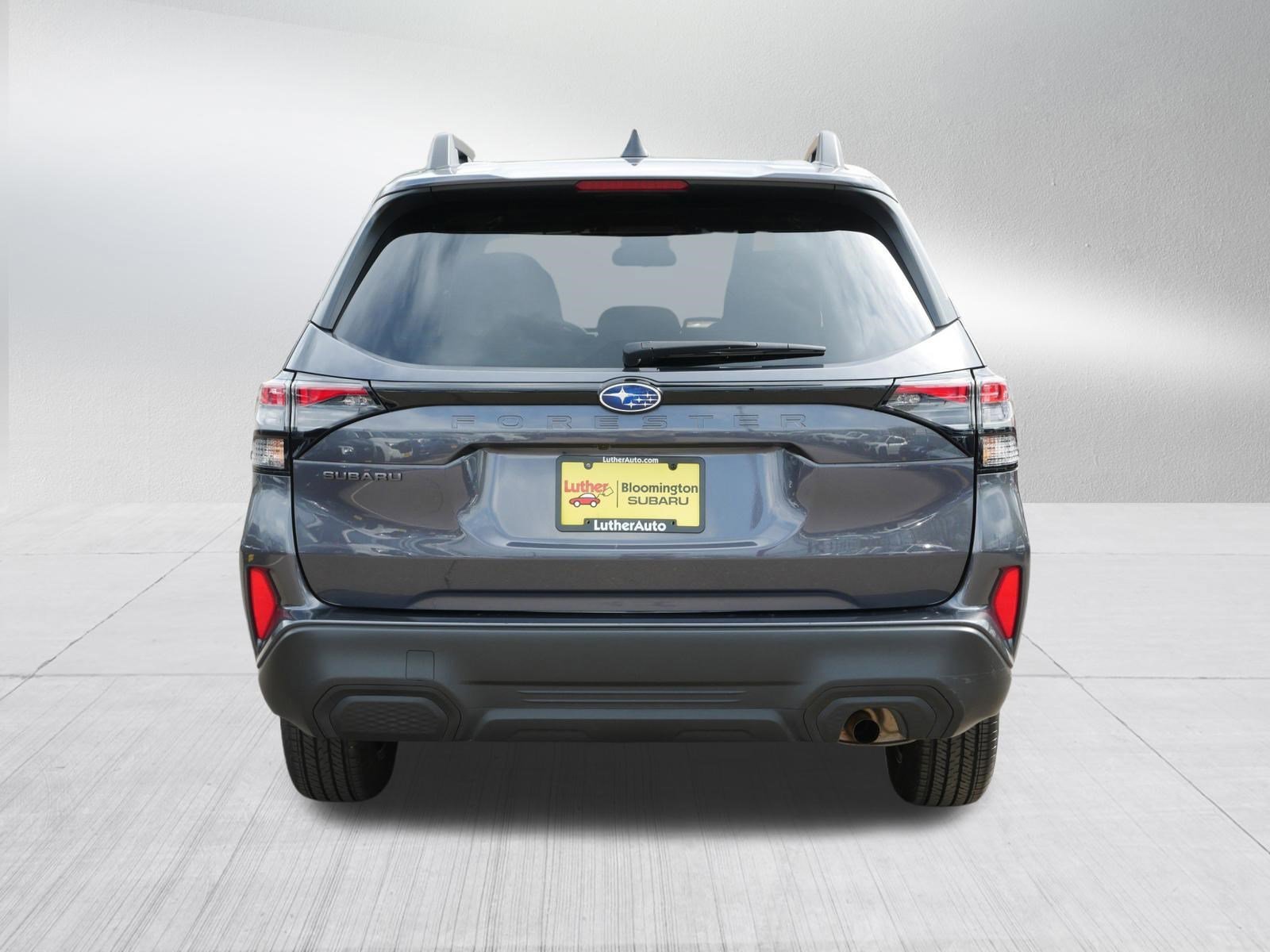 Certified Used 2025 Magnetite Gray Metallic Subaru Premium image 6