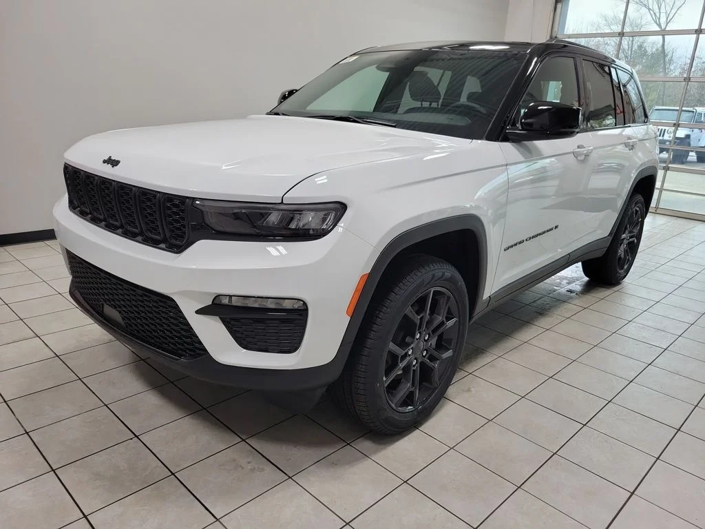 New 2025 White Jeep Limited image 2