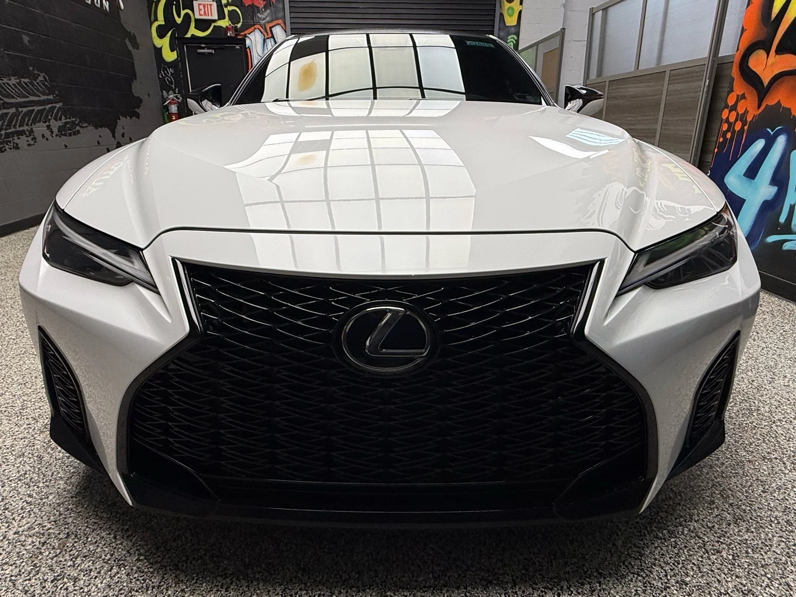 Used 2021 Ultra White (083) Lexus F SPORT image 2
