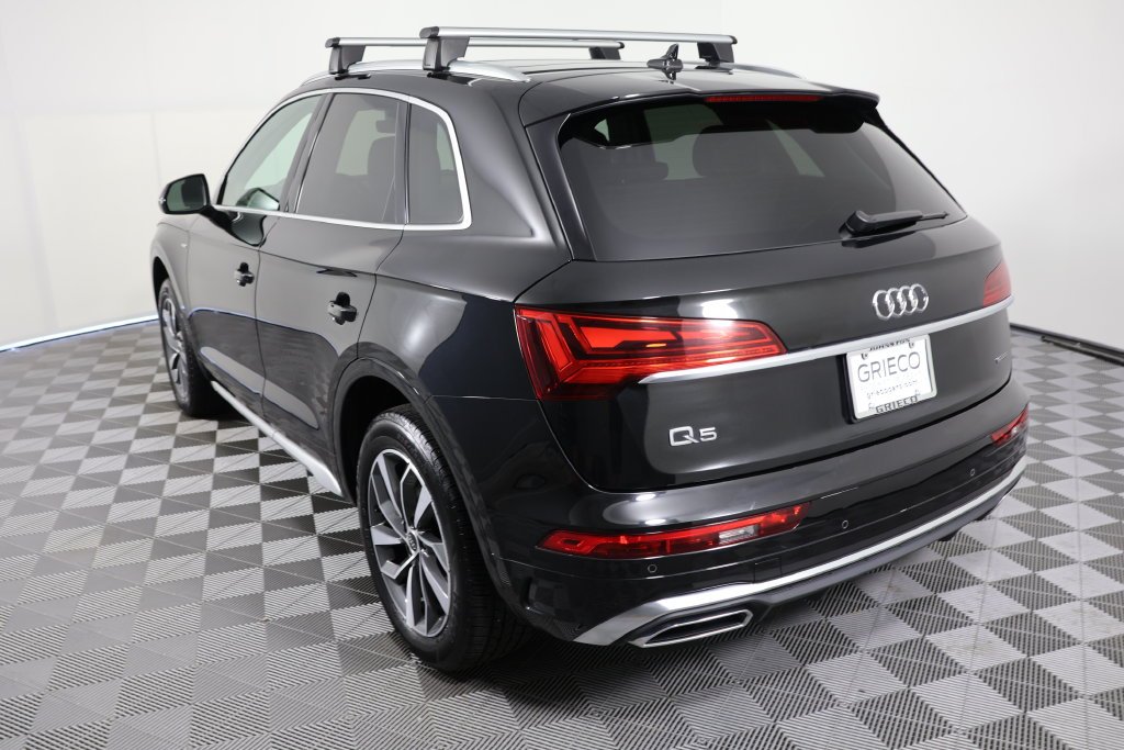 Used 2024 Mythos Black Metallic Audi 45 S line Premium Plus image 6