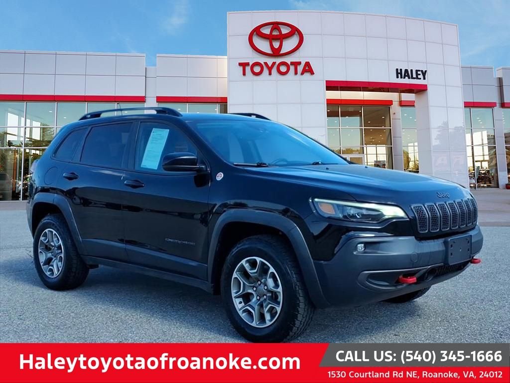 Used 2022 Black Jeep Trailhawk image 1