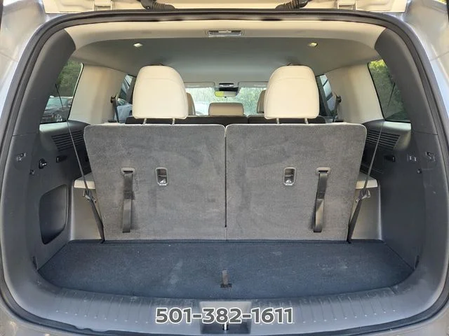 Used 2024 Silver Hyundai SEL image 15