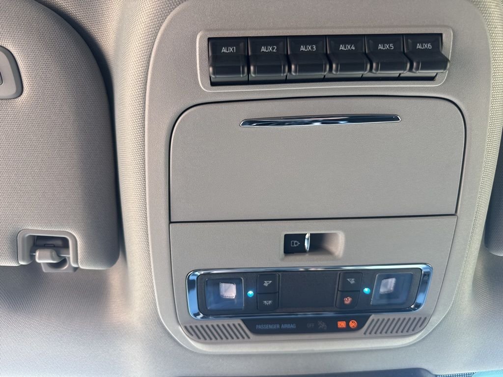New 2026 Carbonized Gray Metallic Ford Lariat image 29