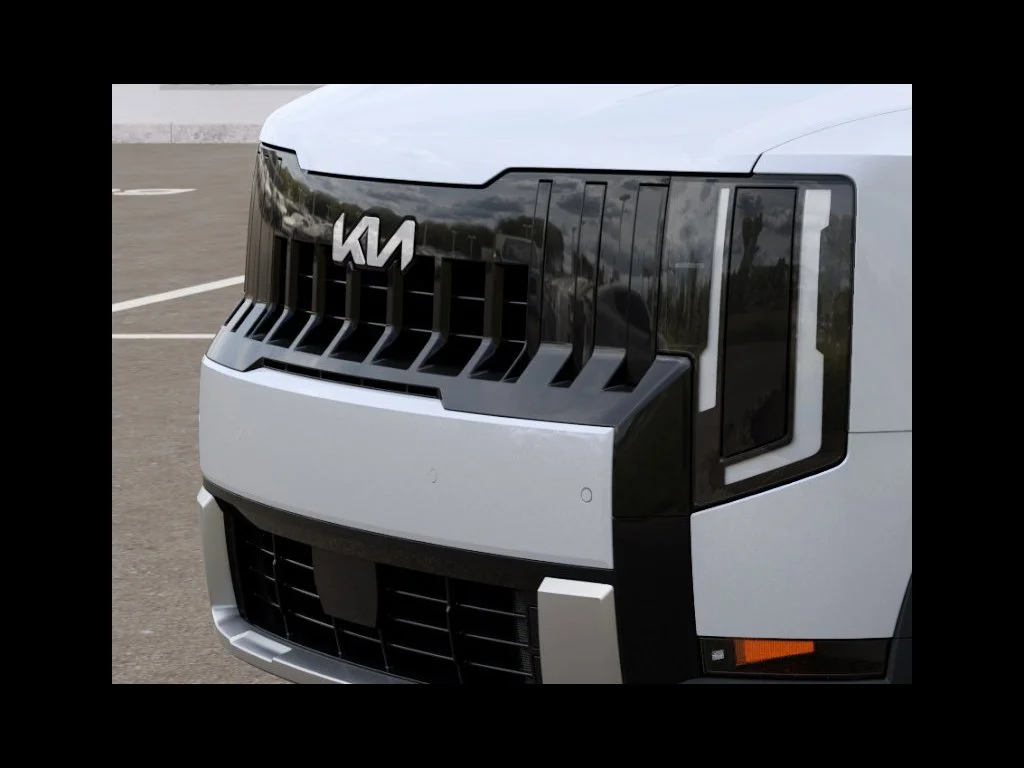 New 2027 Glacial White Pearl Kia EX image 25