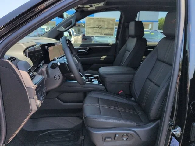 New 2026 Black Chevrolet High Country image 22