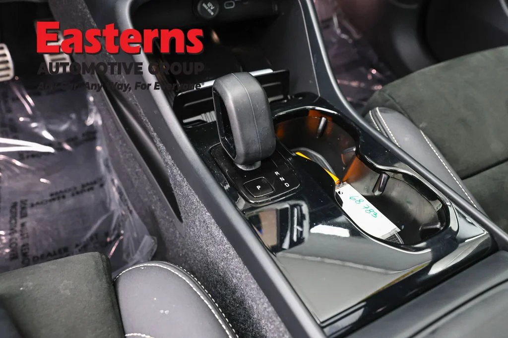 Used 2022 Gray Volvo P8 Ultimate image 13