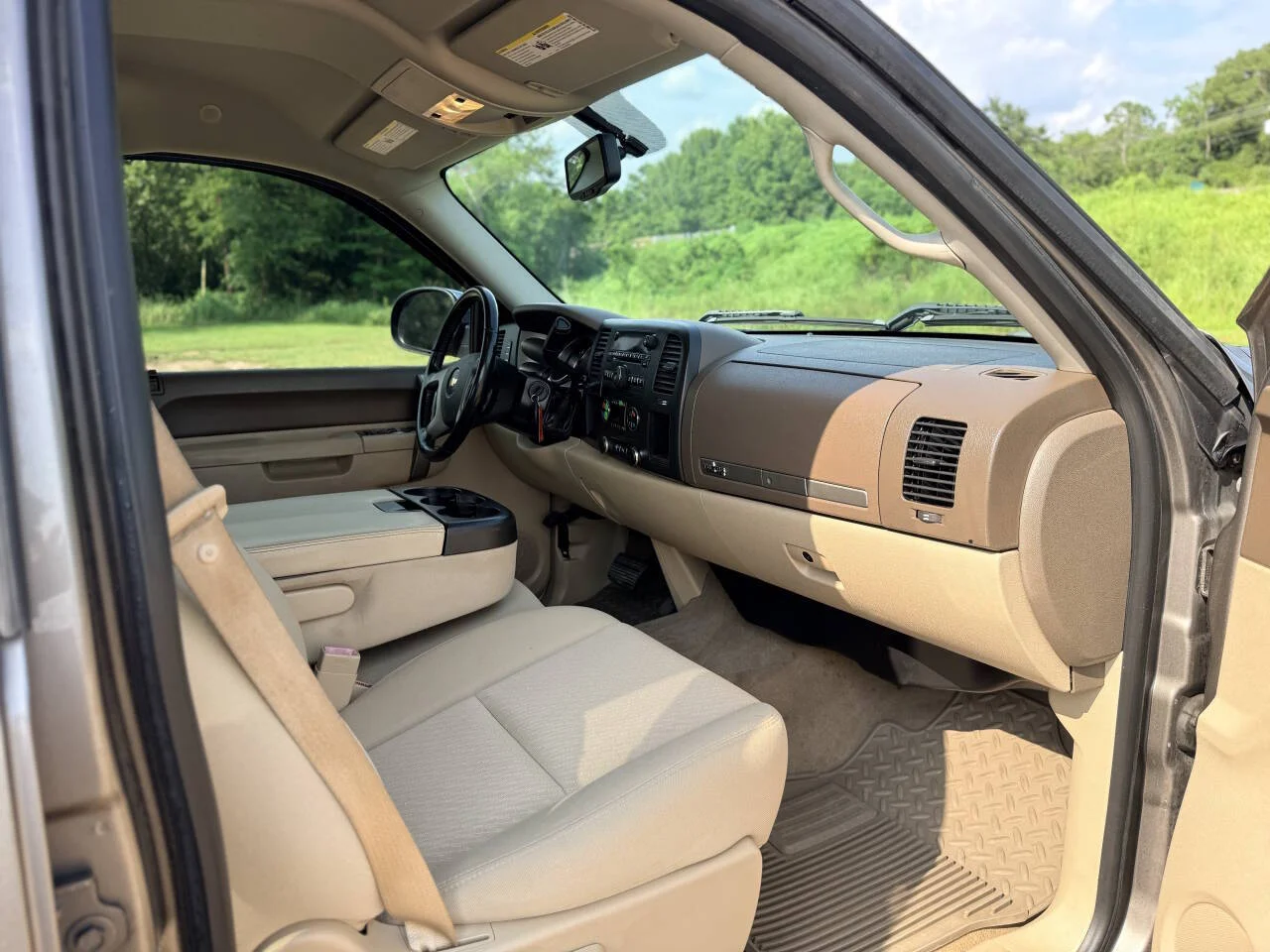 Used 2012 Pewter Chevrolet LT 4x2 4dr Crew Cab 5.8 ft. SB image 20