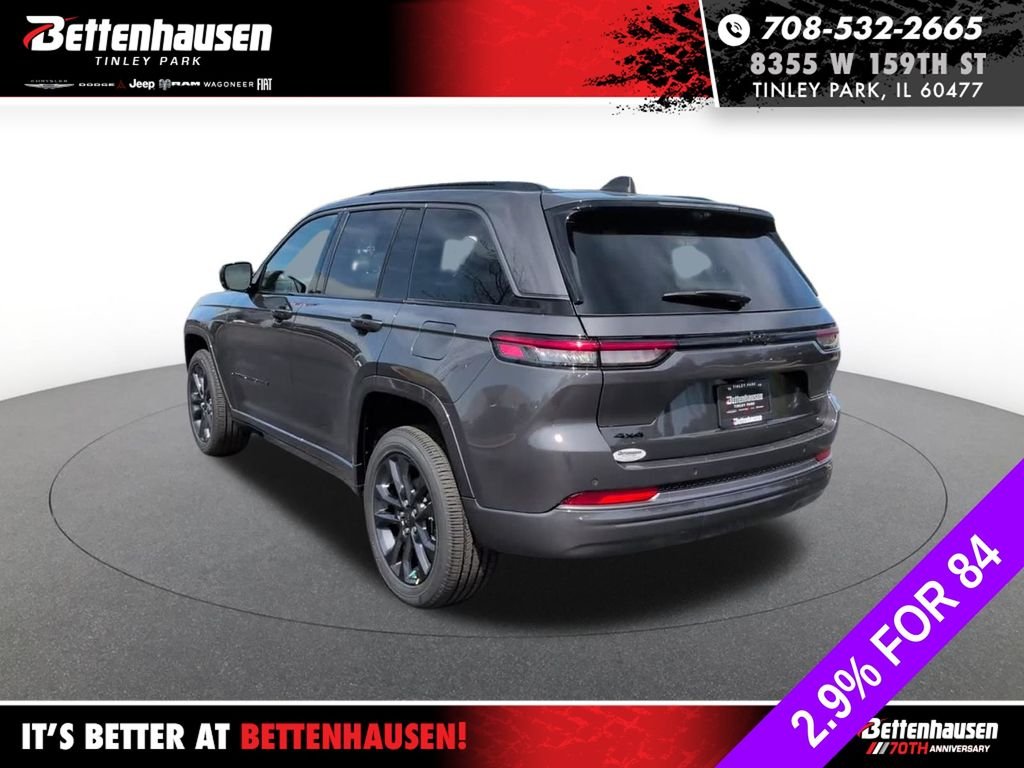 New 2026 Baltic Gray Metallic Clear-Coat Exterior Paint Jeep Limited Reserve image 11