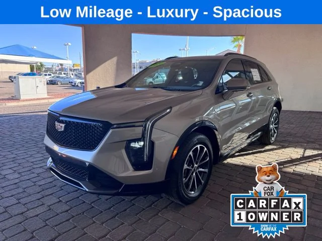 2024 Cadillac XT4 Sport
