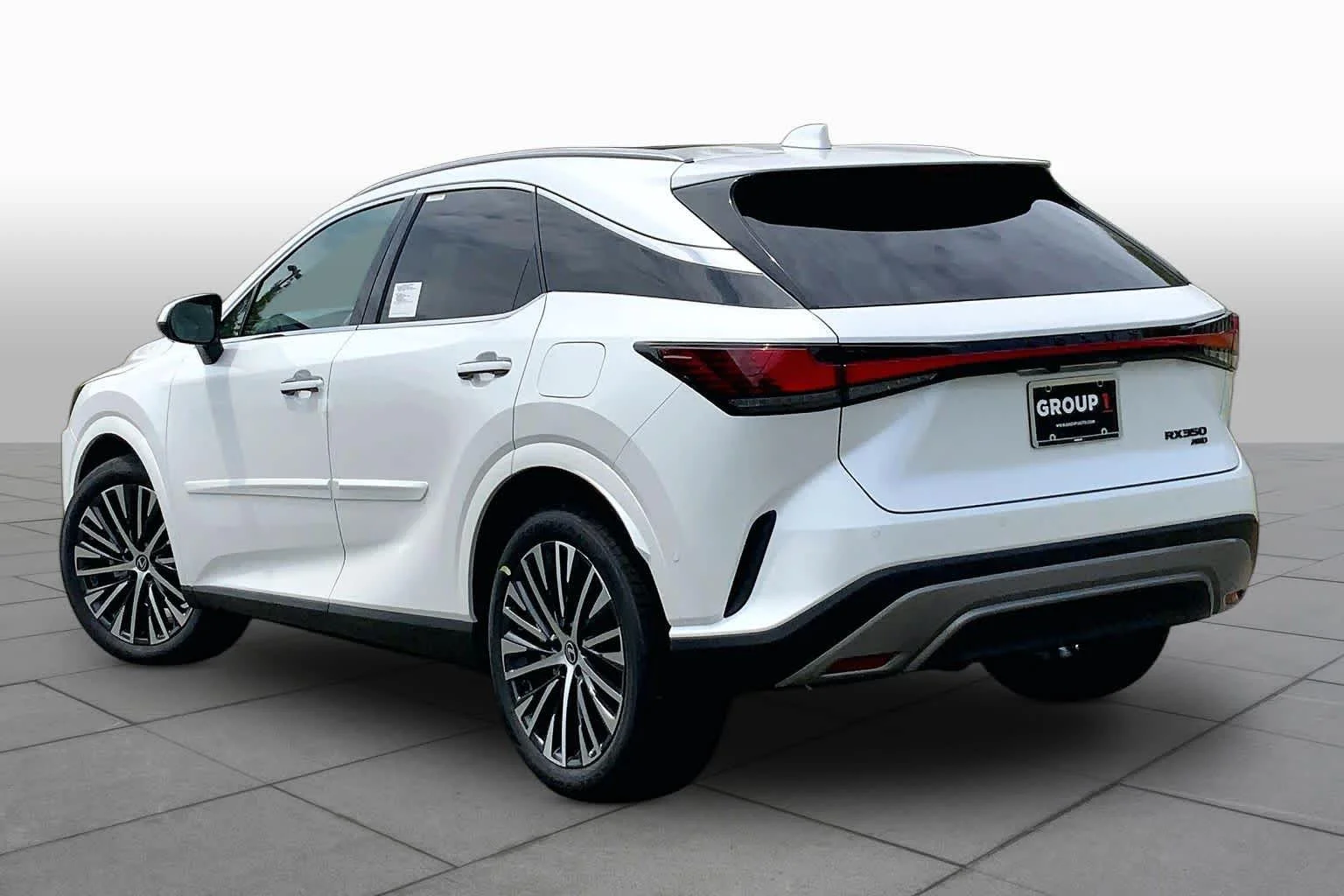 New 2026 Eminent White Pearl Lexus PREMIUM PLUS image 12