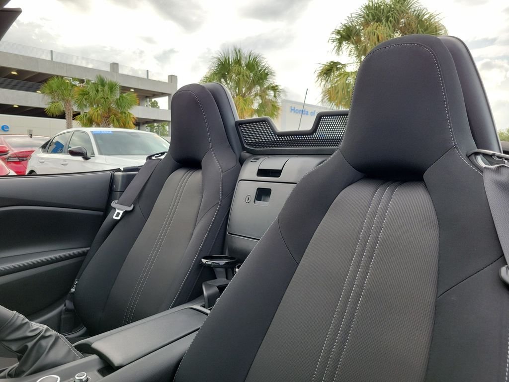 Used 2025 Red Crystal Mazda Sport image 25