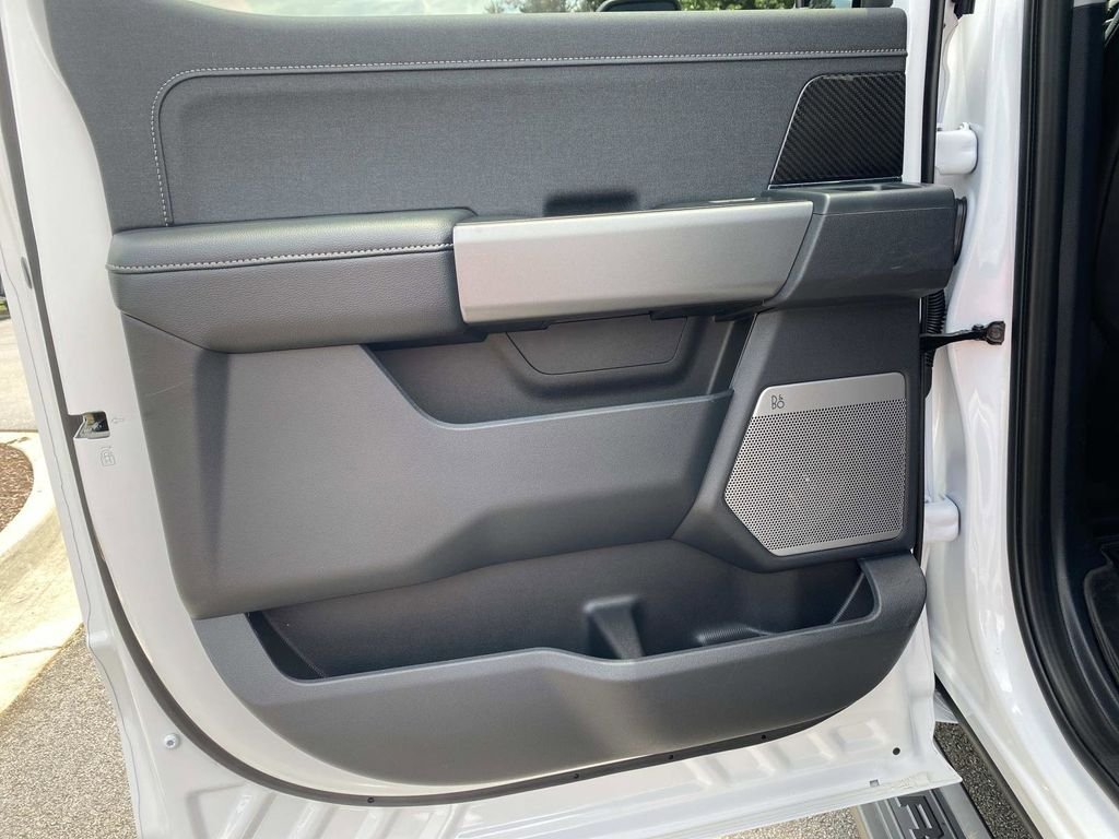 Used 2026 Oxford White Ford Lariat image 15